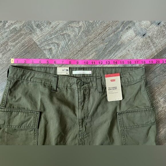 Levi's '94 Cargo Twill Mini Skirt- Size 32 - Picture 6 of 7